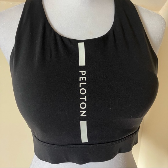Peloton Here Now High Neck Logo Sports Bra Black size Medium - Picture 3 of 6